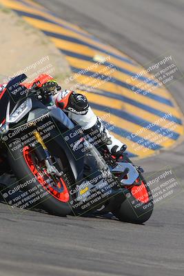 media/Sep-25-2023-Moto Forza (Mon) [[81ffa65e0a]]/A Group/Session 2 (Turns 9 and 10)/